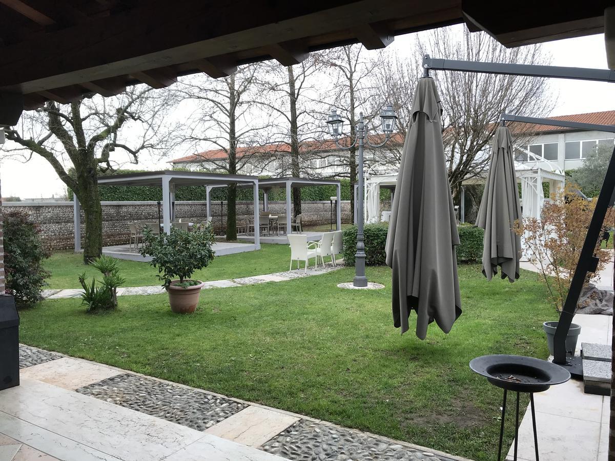Locanda Casanova Bassano del Grappa Bagian luar foto